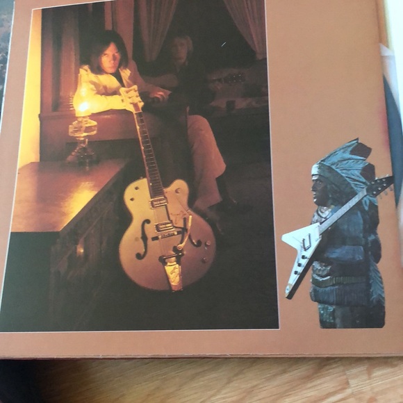 Neil Young Decade 3 Lp set - Picture 4 of 5